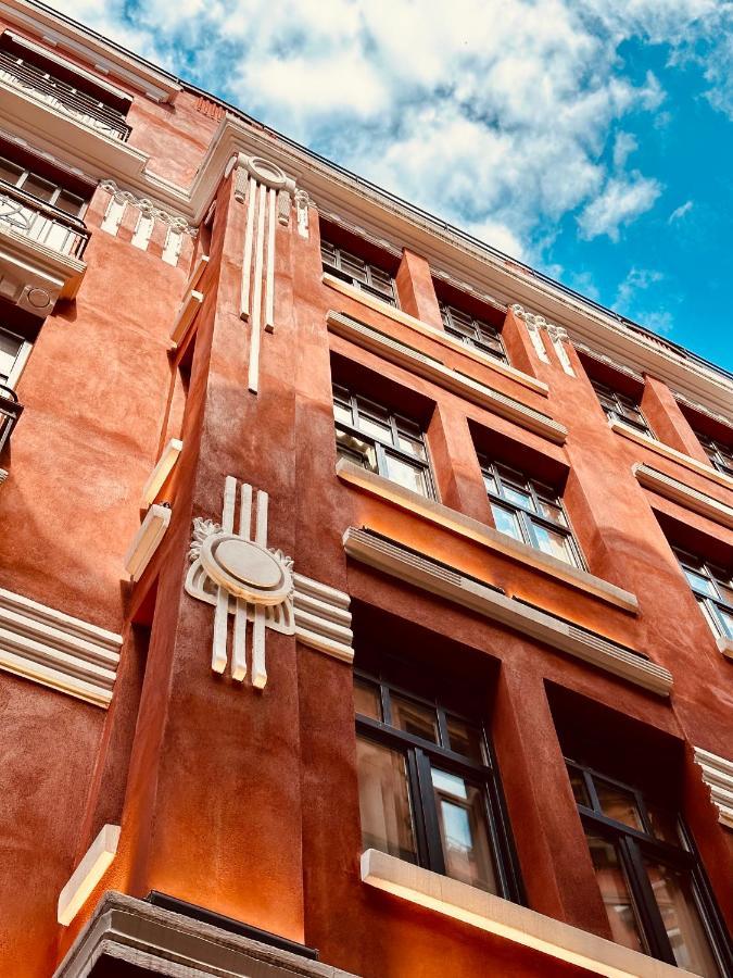 Ruz Hotels イスタンブール エクステリア 写真 The building's facade