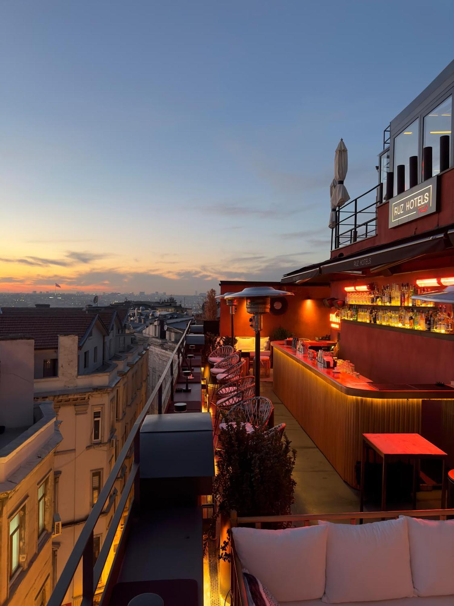Ruz Hotels イスタンブール エクステリア 写真 Rooftop bar